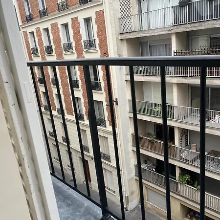 In Beautiful Apartamento *